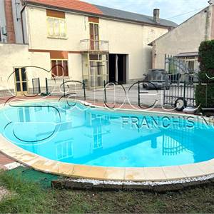 Villa Bifamiliare In Vendita a Ferrara