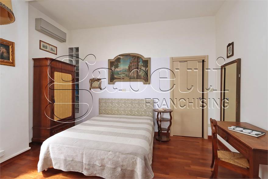 Camera da letto matrimoniale