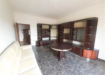 Zona Via Bologna, appartamento 2 letto e garage