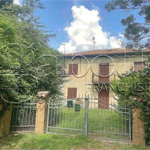 Villa Bifamiliare In Vendita a Ferrara