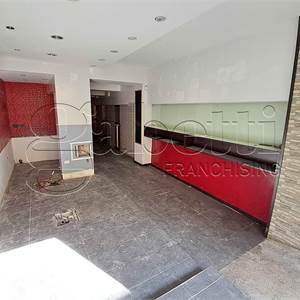 Negozio In Vendita a Ferrara