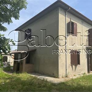 Villa Bifamiliare In Vendita a Ferrara
