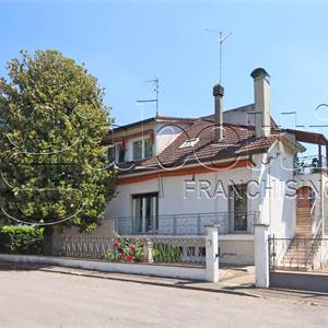 Porzione Villa In Vendita a Ferrara