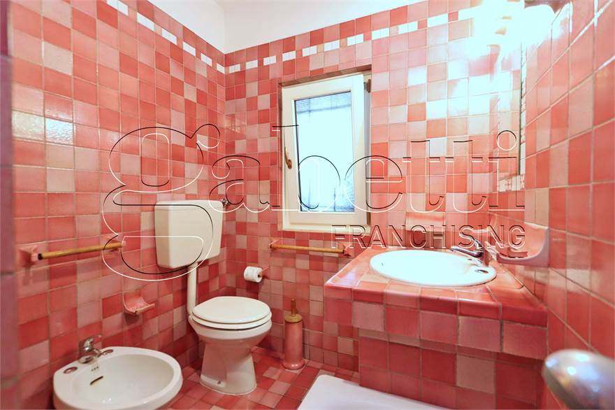 Bagno con vasca