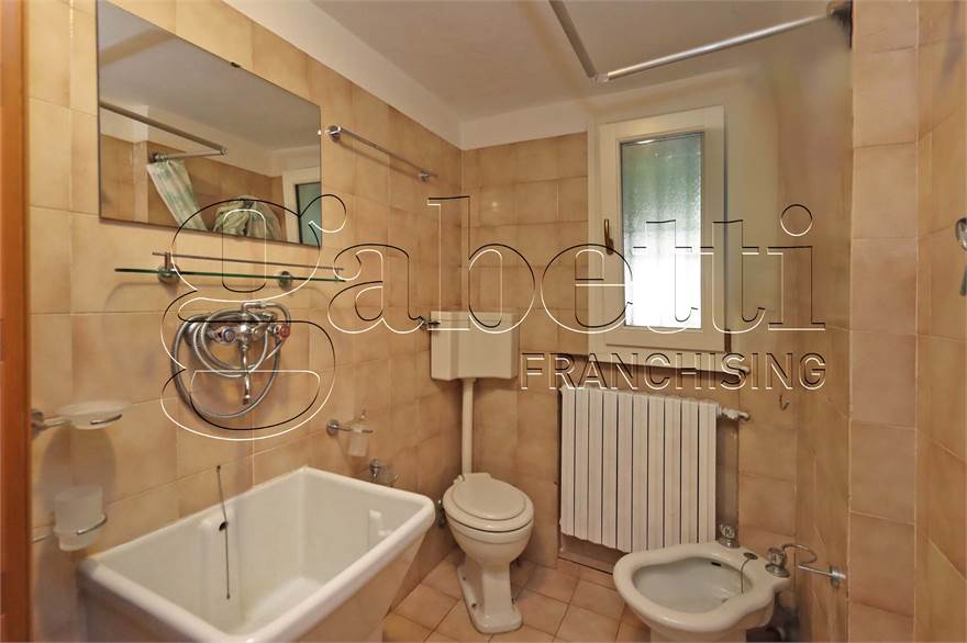 Bagno con doccia