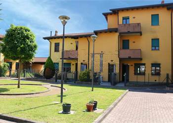 Scortichino Bondeno, appartamento P.T con giardino